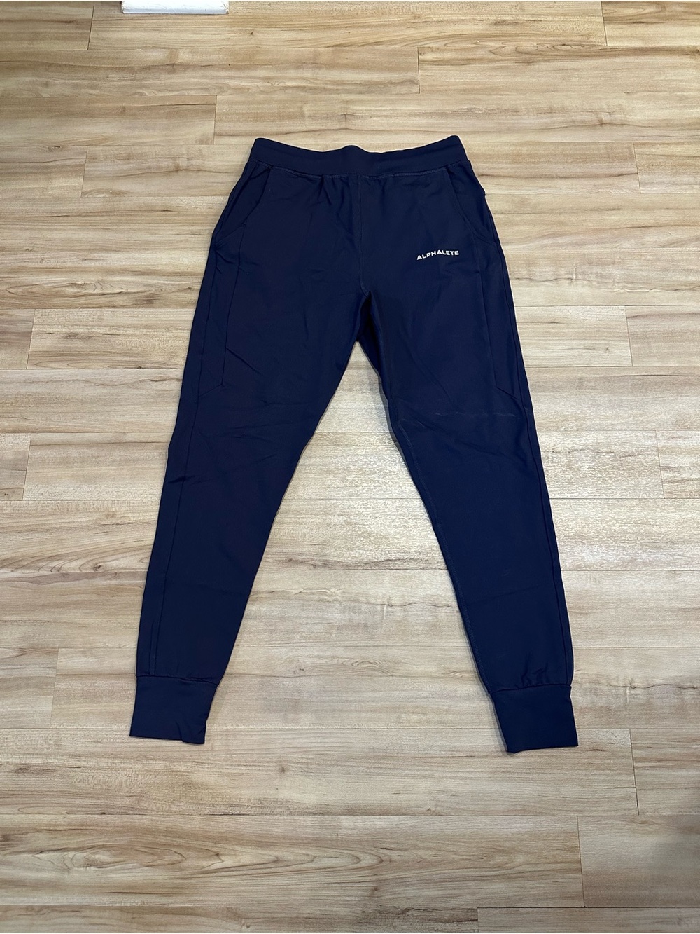 Alphalete Premium Joggers Size Small